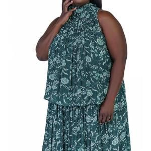 NEW JUST BELLINA floral burst top - plus in metallic black green